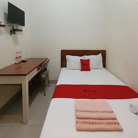Reddoorz At Syariah House Purwokerto Hotel ภายนอก รูปภาพ